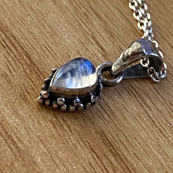 Beautiful vintage moonstone necklace marked 925 Sterling silver - Picture 8 of 9